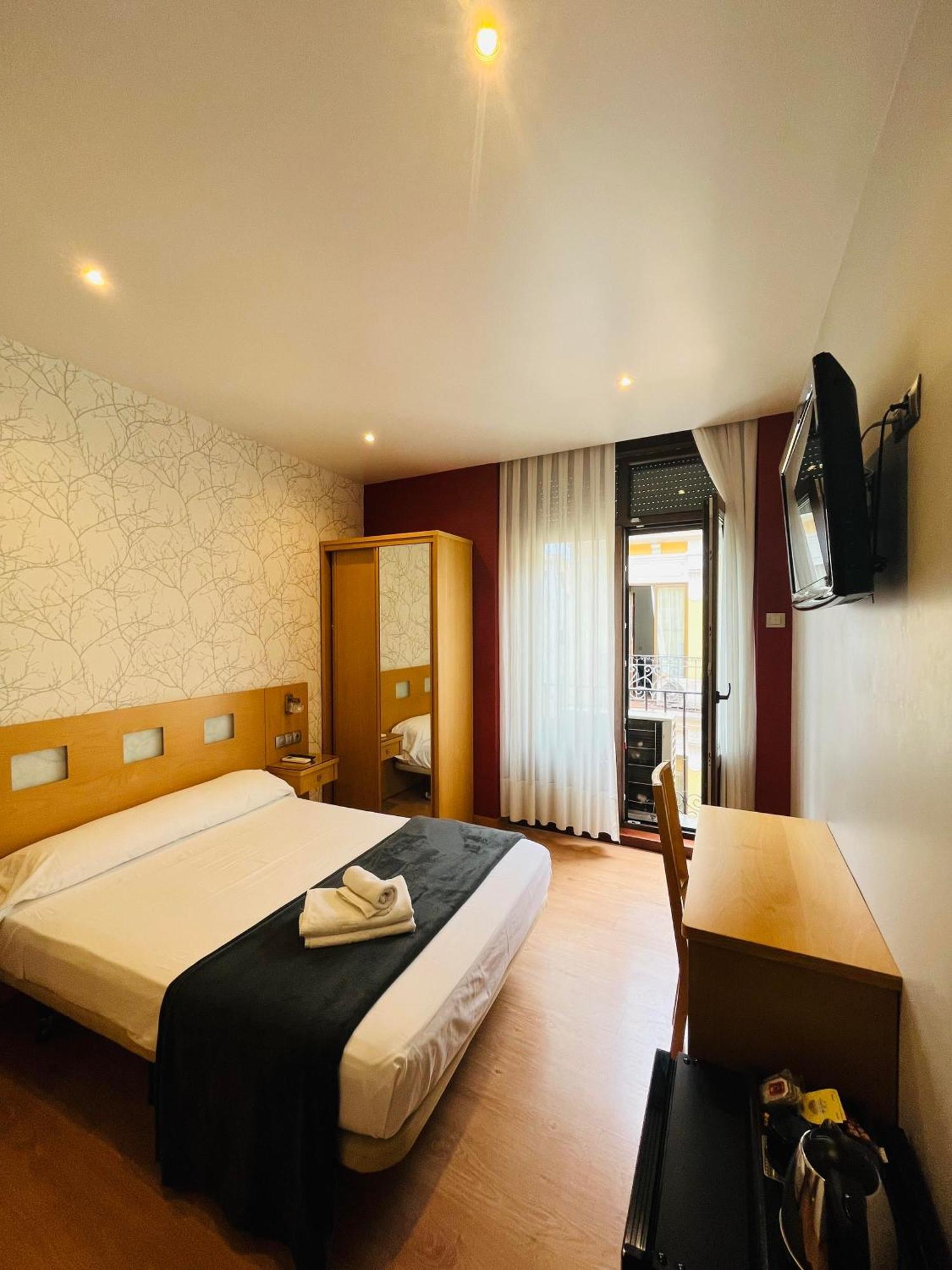 Superior Double Room,1499143915:JPEG